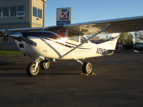 PA32-206LA: PA32-206LA Airglas Large Nose Fork - Cessna - Image 5